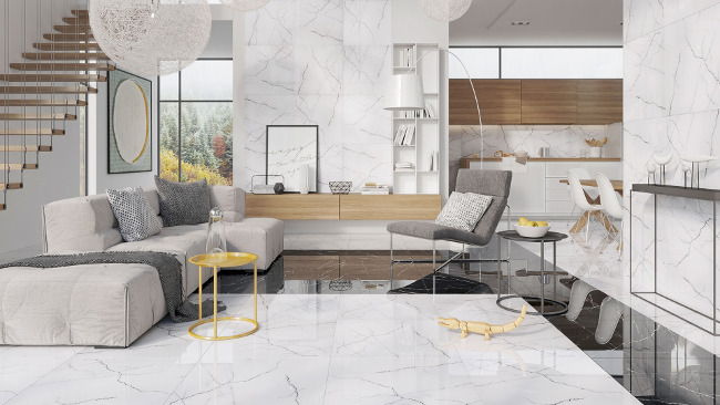 Płytka artystyczna zamiast farby: 5 pomysłów na mural gresowy pod prysznicem